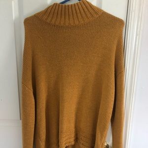 Old navy sweater